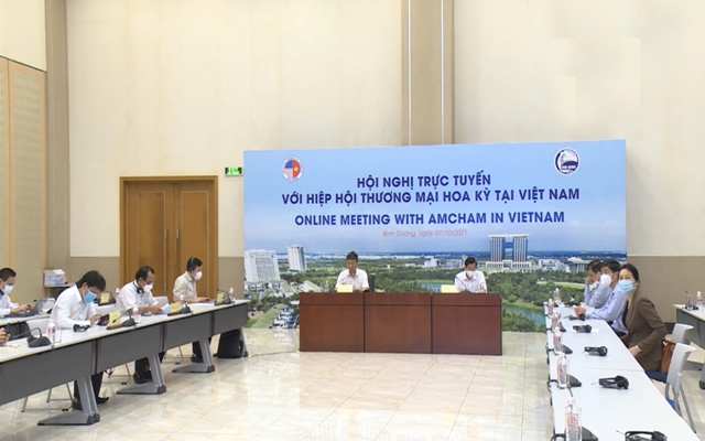 Hội nghị trực tuyến giữa L&amp;atilde;nh đạo UBND tỉnh B&amp;igrave;nh Dương với Hiệp hội Thương mại Hoa Kỳ (AMCHAM)