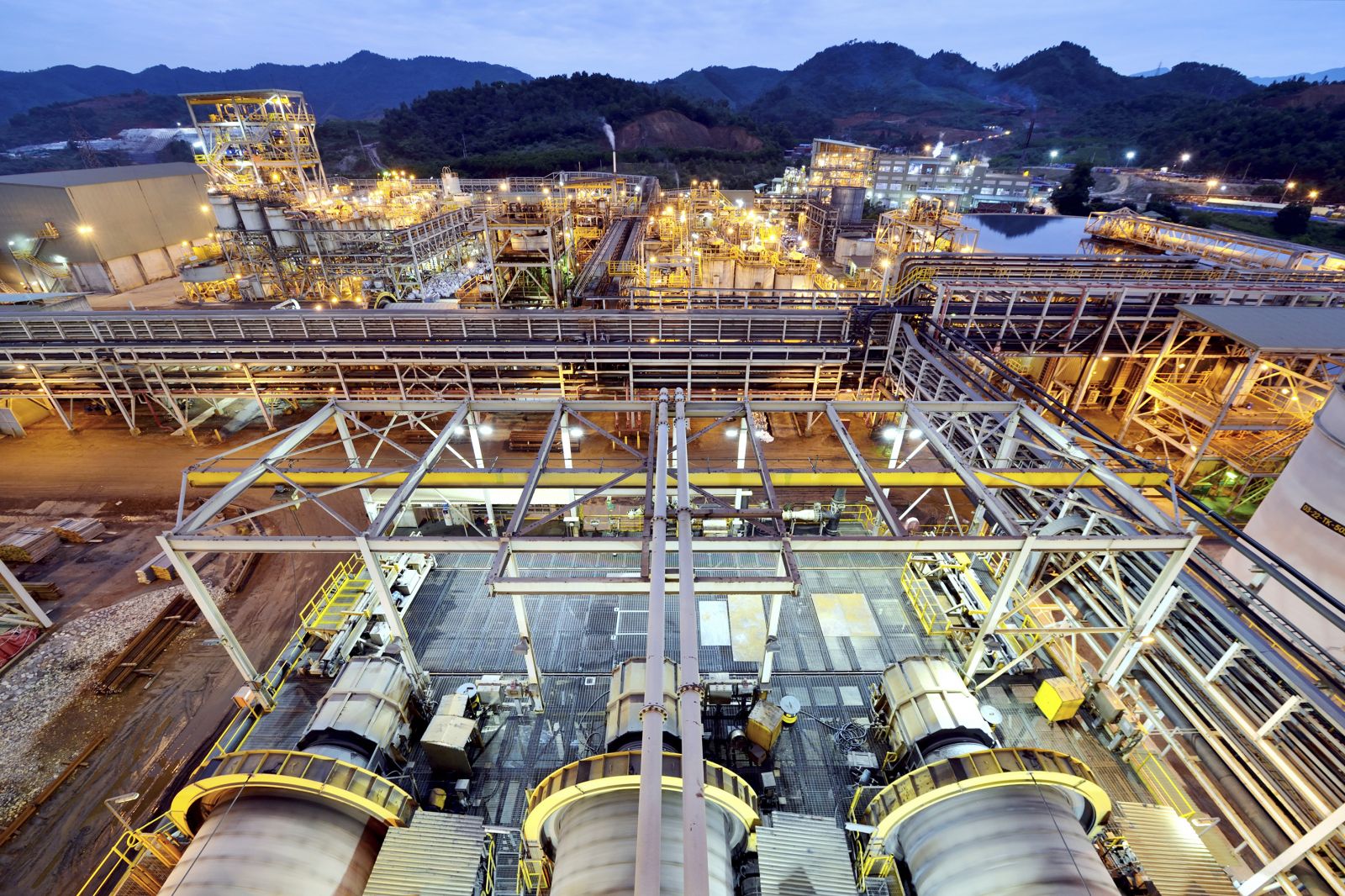 Dây chuyền chế biến tinh luyện khoáng sản hiện đại tại Masan High-Tech Materials Dây chuyền chế biến tinh luyện khoáng sản hiện đại tại Masan High-Tech Materials