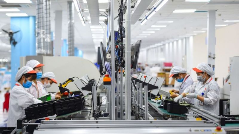 Nhiều địa phương khu vực ph&amp;iacute;a Nam đ&amp;atilde; v&amp;agrave; đang mở cửa mạnh mẽ cho doanh nghiệp phục hồi sản xuất.