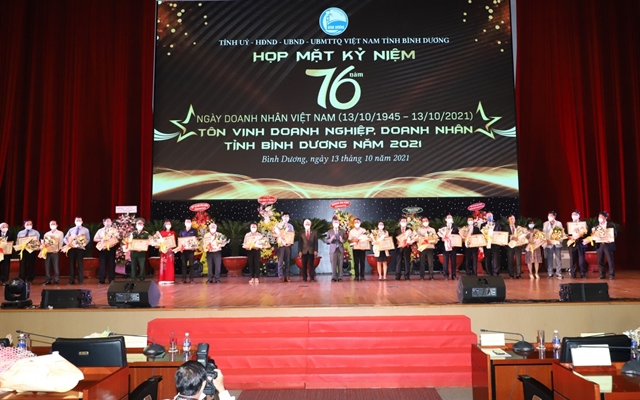 B&amp;igrave;nh Dương đ&amp;atilde; nằm trong số &amp;iacute;t c&amp;aacute;c địa phương h&amp;agrave;ng năm đạt gi&amp;aacute; trị thặng dư thương mại cao nhất