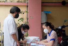 K&amp;eacute;o d&amp;agrave;i chi trả g&amp;oacute;i hỗ trợ đợt 3 đến ng&amp;agrave;y 22-10  ở TP.HCM
