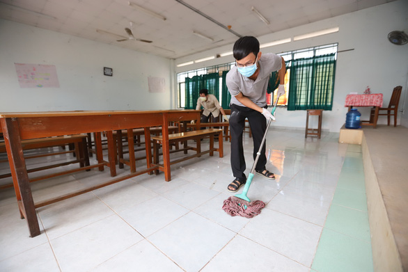 TP.HCM gấp r&amp;uacute;t sửa chữa, vệ sinh trường lớp để đ&amp;oacute;n học sinh quay trở lại