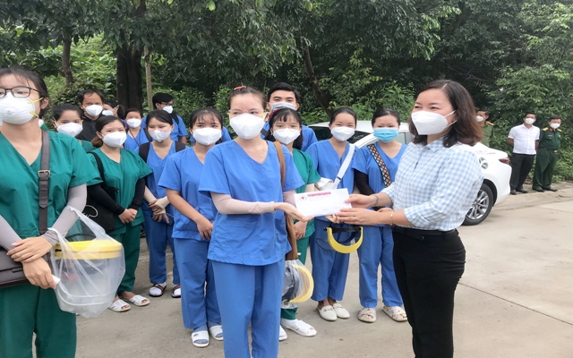 Thời gian tổ chức Hội nghị sơ kết c&amp;ocirc;ng t&amp;aacute;c ph&amp;ograve;ng, chống dịch COVID-19 do cơ quan, đơn vị, địa phương (cấp x&amp;atilde; v&amp;agrave; cấp huyện) xem x&amp;eacute;t, quyết định nhưng đảm bảo thực hiện xong trước ng&amp;agrave;y 31/10/2021.