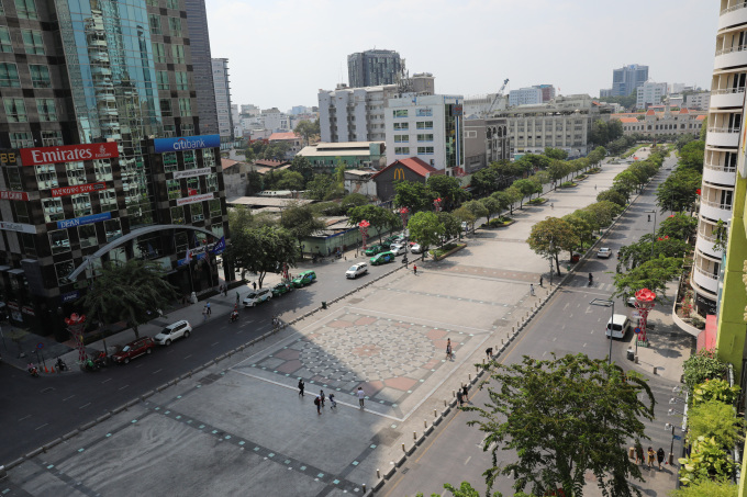 d&amp;acirc;n.    Th&amp;ocirc;ng tin tr&amp;ecirc;n được n&amp;ecirc;u trong Dự thảo quy chế quản l&amp;yacute; kiến tr&amp;uacute;c đ&amp;ocirc; thị TP HCM do Sở Quy hoạch Kiến Tr&amp;uacute;c chủ tr&amp;igrave; soạn thảo, đang tổ chức lấy &amp;yacute; kiến chuy&amp;ecirc;n gia v&amp;agrave; người d&amp;acirc;n.    Phố đi bộ Nguyễn Huệ sẽ được ph&amp;aacute;t triển kh&amp;ocirc;ng gian ngầm nhiều tầng: Quỳnh Trần  Phố đi bộ Nguyễn Huệ sẽ được ph&amp;aacute;t triển kh&amp;ocirc;ng gian ngầm nhiều tầng