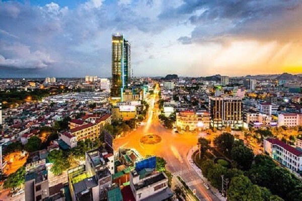 Một g&amp;oacute;c khu đ&amp;ocirc; thị thị trấn Qu&amp;aacute;n L&amp;agrave;o, huyện Y&amp;ecirc;n Định