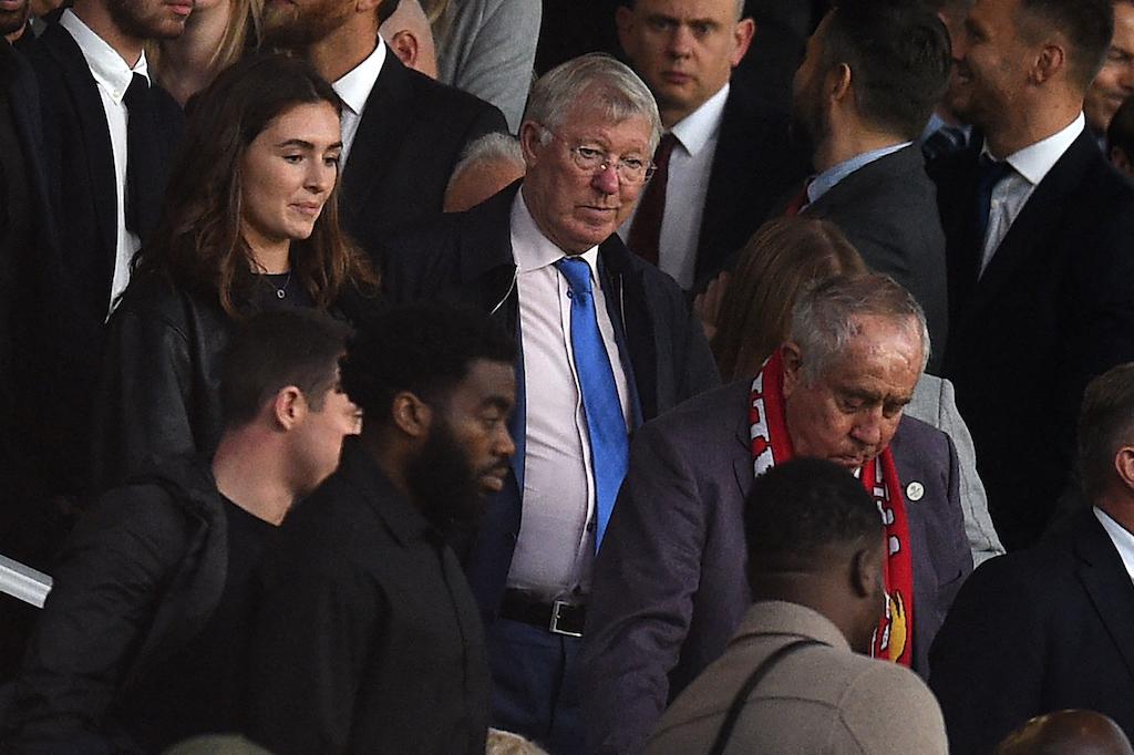 HLV Ferguson thất vọng chứng kiến M.U thảm bại trước Liverpool