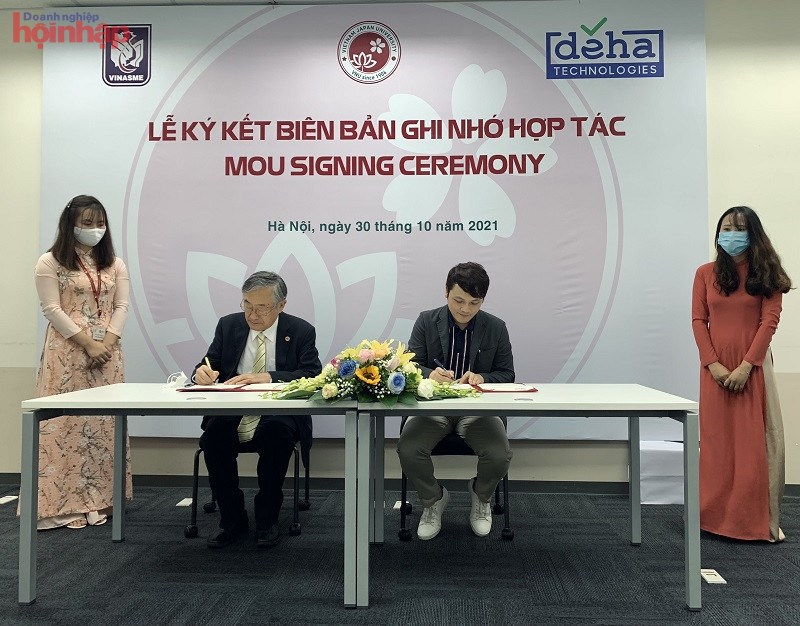 K&amp;yacute; kết thỏa thuận hợp t&amp;aacute;c giữa Trường Đại học Việt Nhật, ĐHQGHN v&amp;agrave; C&amp;ocirc;ng ty Cổ phần Deha.