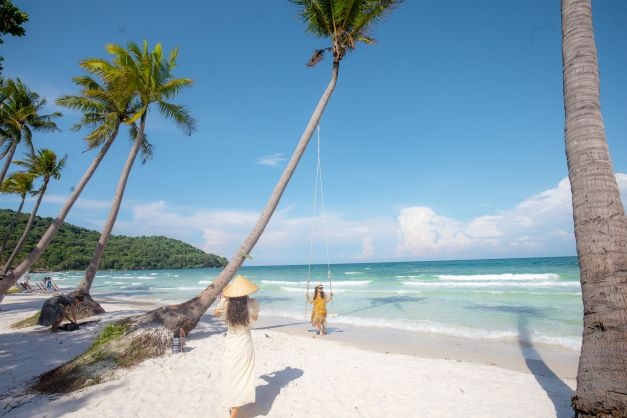 B&amp;atilde;i Sao vẫn vắng b&amp;oacute;ng những tổ hợp b&amp;agrave;i bản, chuy&amp;ecirc;n nghiệp. Ảnh Sun Property