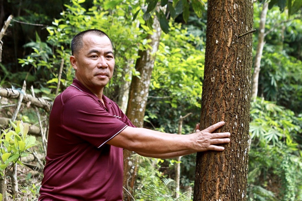 &amp;Ocirc;ng Đỗ Quốc Thuận (Thạch Kho&amp;aacute;n, huyện Thanh Sơn)