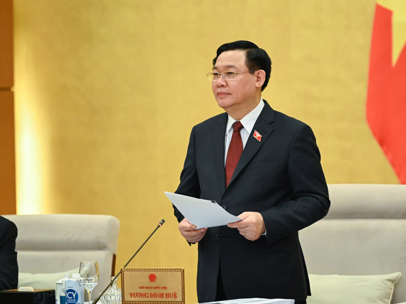 Chủ tịch Quốc hội Vương Đ&amp;igrave;nh Huệ n&amp;ecirc;u r&amp;otilde;, đ&amp;acirc;y l&amp;agrave; phi&amp;ecirc;n họp cuối của Ủy ban Thường vụ Quốc hội để chuẩn bị Kỳ họp thứ 4, Quốc hội kh&amp;oacute;a XV.