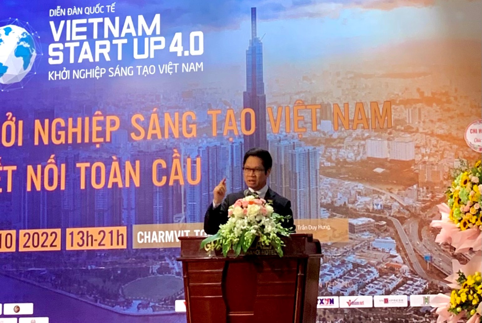 &amp;Ocirc;ng Vũ Tiến Lộc chia sẻ tại Diễn đ&amp;agrave;n