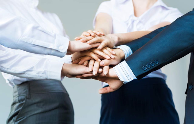 c&amp;aacute;c nh&amp;agrave; l&amp;atilde;nh đạo c&amp;oacute; thể sử dụng sự h&amp;agrave;i hước để x&amp;acirc;y dựng mối li&amp;ecirc;n hệ chặt chẽ hơn với nh&amp;oacute;m của họ