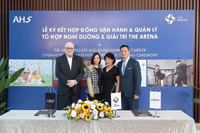 Tại lễ ký kết Tại lễ ký kết