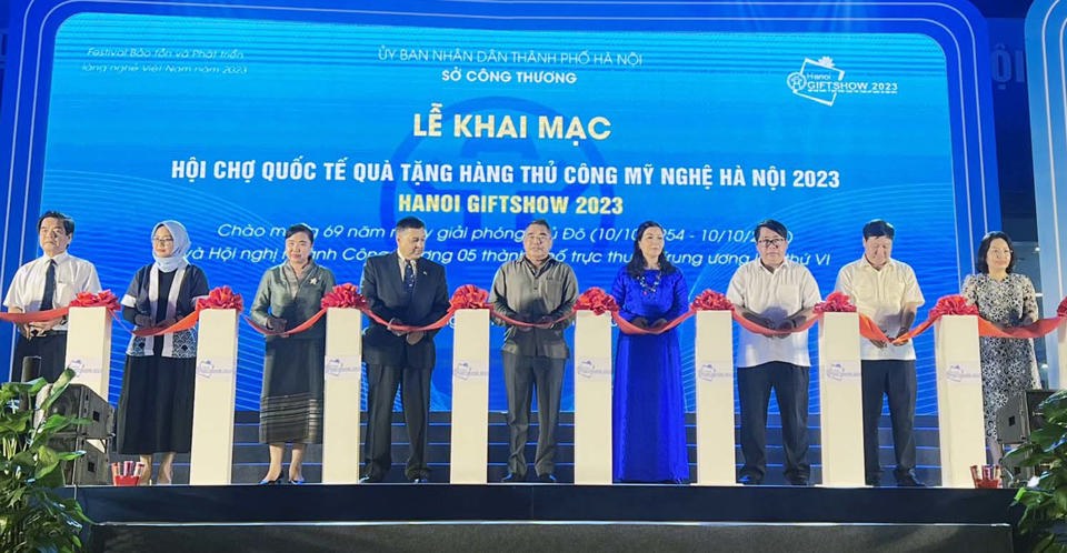 Kỳ vọng thu h&amp;uacute;t tr&amp;ecirc;n 10.000 lượt kh&amp;aacute;ch tới Hanoi Giftshow 2023
