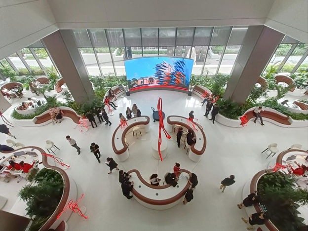 T&amp;aacute;c phẩm D&amp;ograve;ng chảy