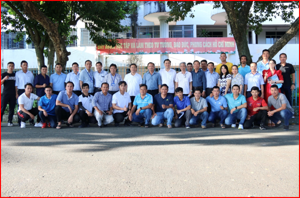 L&amp;atilde;nh đạo Sở VHTTDL tỉnh B&amp;igrave;nh Dương, Trường Đại học TDTT TP.HCM, Trung t&amp;acirc;m HLTTQG TP.HCM c&amp;ugrave;ng c&amp;aacute;c huấn luyện vi&amp;ecirc;n thể thao tỉnh B&amp;igrave;nh Dương chụp h&amp;igrave;nh lưu niệm tại buổi l&amp;agrave;m việc