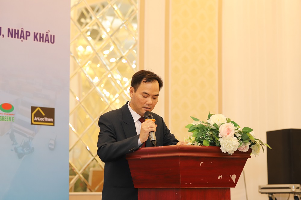 &amp;Ocirc;ng Phạm Văn X&amp;ocirc;, Chủ tịch ABEI, ph&amp;aacute;t biểu khai mạc đại hội ABEI nhiệm V).