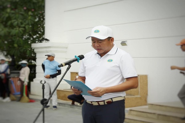 &amp;Ocirc;ng Mai Xu&amp;acirc;n Th&amp;ocirc;ng - Tỉnh ủy vi&amp;ecirc;n, Ph&amp;oacute; Chủ tịch Thường trực Hiệp hội Doanh nghiệp tỉnh, Chủ tịch Hội golf tỉnh Thanh H&amp;oacute;a ph&amp;aacute;t biểu khai mạc