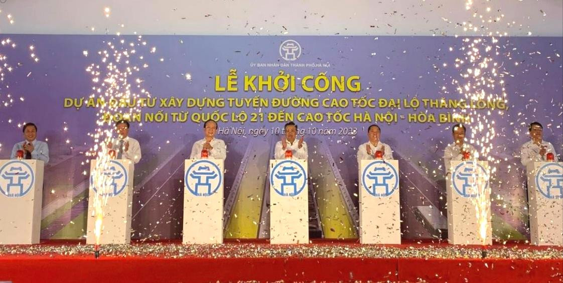 Khởi c&amp;ocirc;ng đường nối Đại lộ Thăng Long với cao tốc H&amp;ograve;a Lạc - H&amp;ograve;a B&amp;igrave;nh