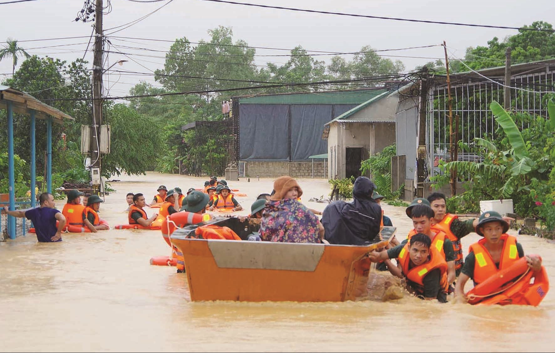 Thủ tướng ra c&amp;ocirc;ng điện chỉ đạo ứng ph&amp;oacute; mưa lũ tại khu vực miền Trung