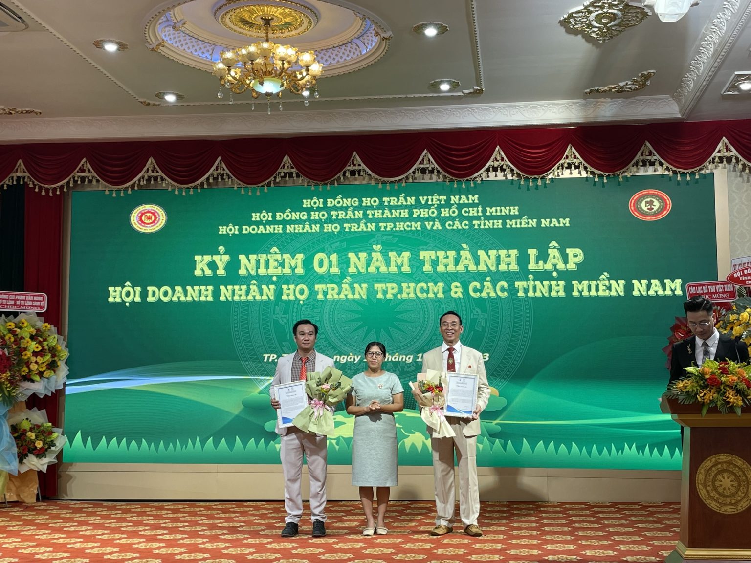 PGS. TS. Trần Thị Thanh V&amp;acirc;n Trưởng khoa, khoa học v&amp;agrave; CNVL trường Đại học Khoa tự nhi&amp;ecirc;n, Đại học  Quốc Gia TP.HCM gửi thư c&amp;aacute;m ơn