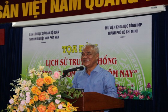 TS L&amp;ecirc; Hồng Li&amp;ecirc;m, Trưởng ban Li&amp;ecirc;n lạc Cựu c&amp;aacute;n bộ Đo&amp;agrave;n Thanh ni&amp;ecirc;n Việt Nam ph&amp;iacute;a Nam ph&amp;aacute;t biểu tại tọa đ&amp;agrave;m