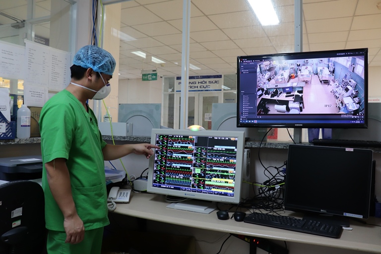 Hệ thống camera v&amp;agrave; monitor theo d&amp;otilde;i t&amp;igrave;nh trạng bệnh nh&amp;acirc;n COVID-19 tại BV ĐK Đồng Nai/ Ảnh cdc dong nai