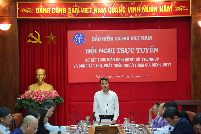Tổng Gi&amp;aacute;m đốc BHXH Việt Nam Nguyễn Thế Mạnh chủ tr&amp;igrave; hội nghị.