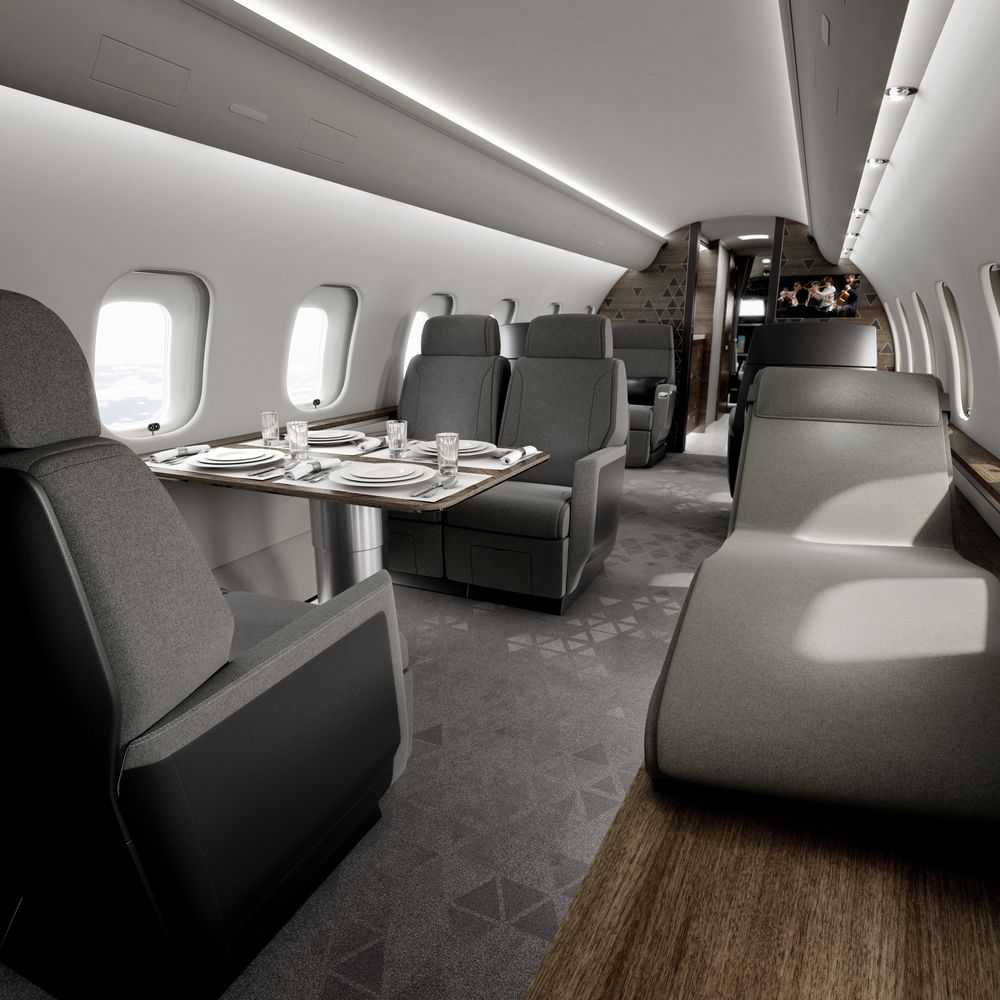 B&amp;ecirc;n trong chiếc Global 5500