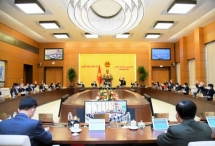 Thông qua dự thảo Nghị quyết  để đảm bảo thực hiện các cam kết quốc tế trong Hiệp định CPTPP