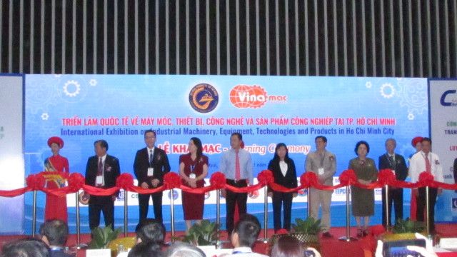 Cắt băng khai mạc Triển l&amp;atilde;m Vinamac Expo 2022