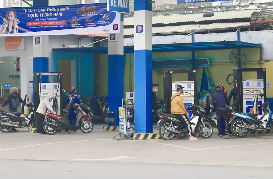 một số doanh nghiệp kinh doanh, b&amp;aacute;n lẻ xăng dầu tại một số địa phương đ&amp;oacute;ng cửa, tạm ngừng kinh doanh