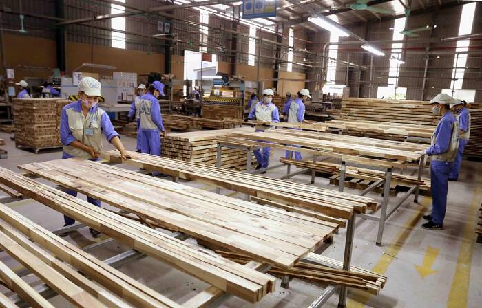 Chồng chất kh&amp;oacute; khăn, doanh nghiệp ng&amp;agrave;nh gỗ cần được gi&amp;uacute;p đỡ
