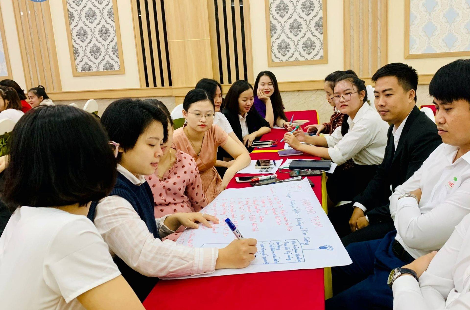 Hơn 60 chủ doanh nghiệp, đơn vị học kỹ năng vận h&amp;agrave;nh, quản trị kinh doanh khởi nghiệp
