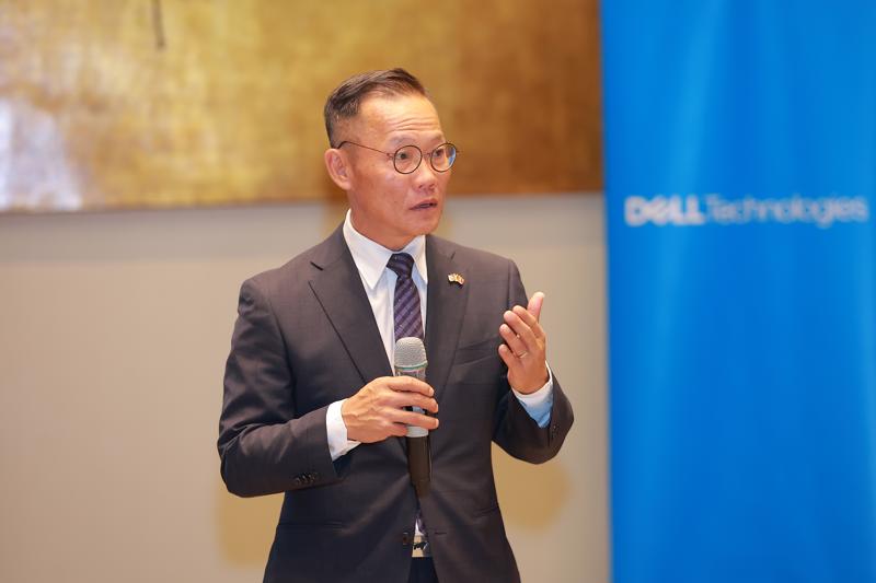 &amp;Ocirc;ng Amit Midha, Chủ tịch Nh&amp;oacute;m giải ph&amp;aacute;p th&amp;agrave;nh phố số Dell Technologies khu vực APJ.