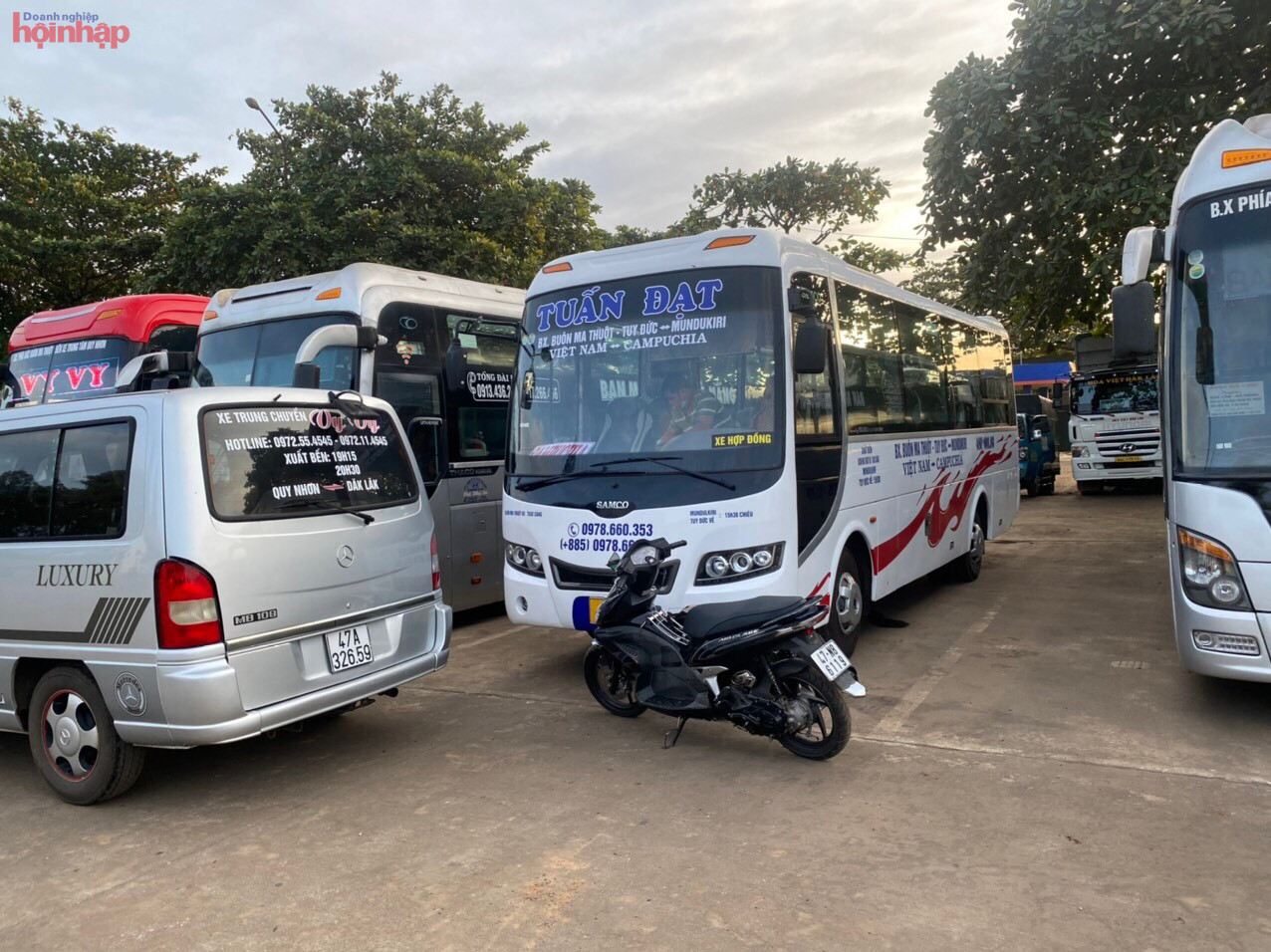 Đ&amp;acirc;y ch&amp;iacute;nh l&amp;agrave; dịch vụ vận tải quan trong phục vụ nhu cầu vận tải h&amp;agrave;nh kh&amp;aacute;ch, h&amp;agrave;ng h&amp;oacute;a, du lịch của người d&amp;acirc;n hai nước Việt Nam - Campuchia. Điều n&amp;agrave;y cũng g&amp;oacute;p phần tăng cường quan hệ giao thương giữa c&amp;aacute;c tỉnh T&amp;acirc;y Nguy&amp;ecirc;n với nước bạn Campuchia.