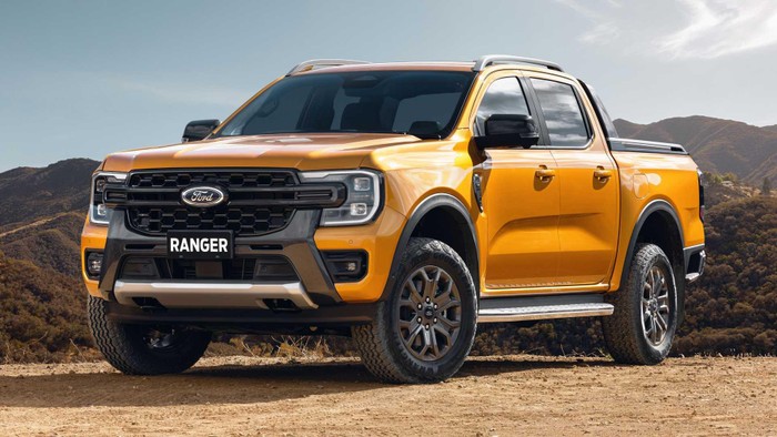 Ford Ranger vươn l&amp;ecirc;n dẫn đầu danh s&amp;aacute;ch xe b&amp;aacute;n chạy nhất trong th&amp;aacute;ng 10/2022.