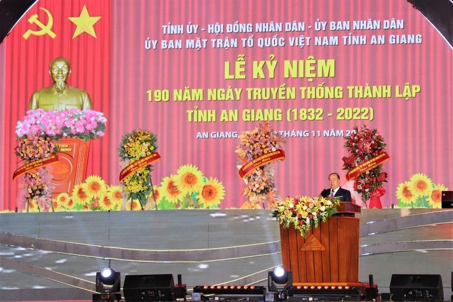 Chủ tịch UBND tỉnh An Giang Nguyễn Thanh B&amp;igrave;nh ph&amp;aacute;t biểu tại buổi lễ