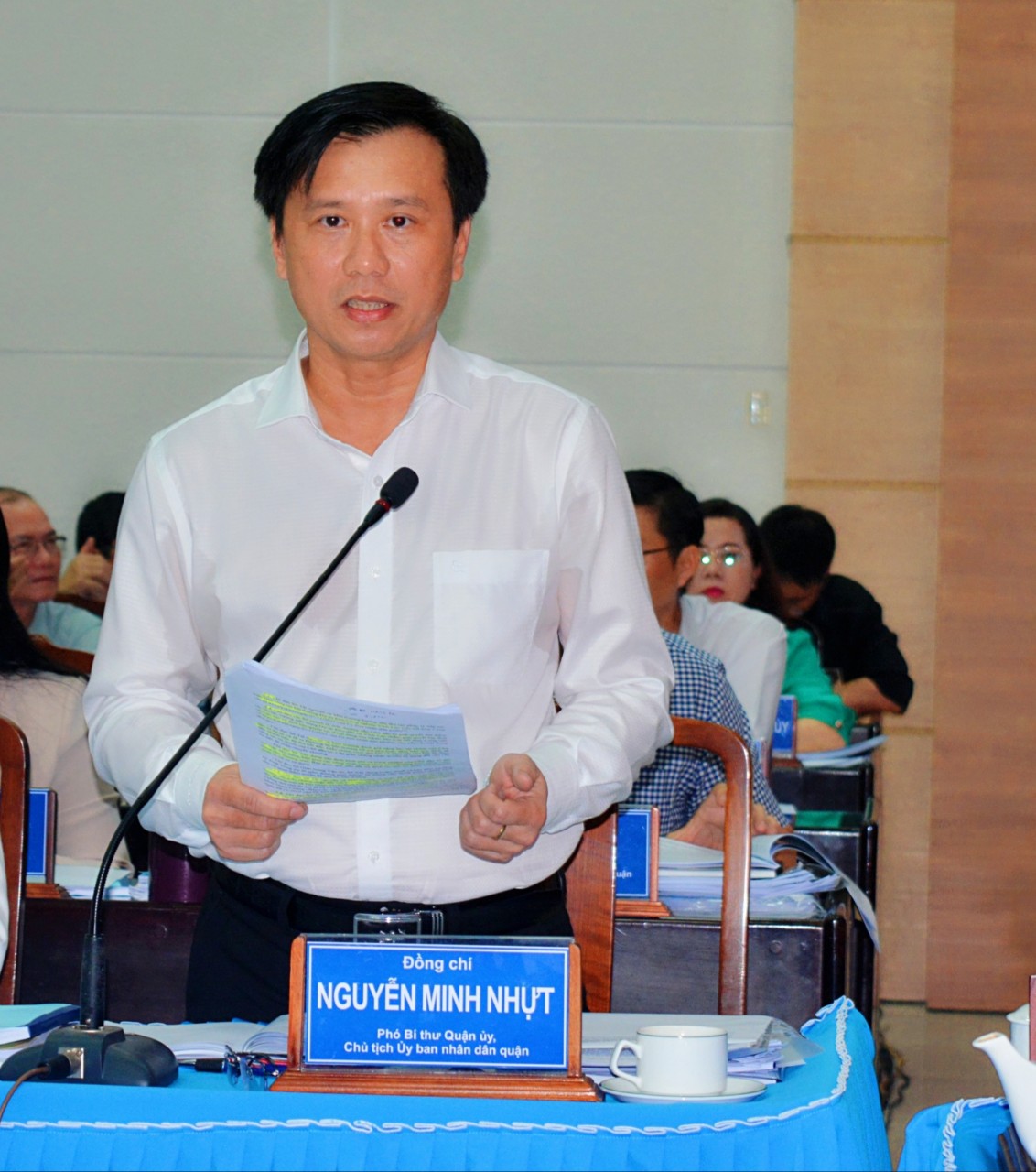 &amp;Ocirc;ng Nguyễn Minh Nhựt - Chủ tịch UBND Quận B&amp;Igrave;nh T&amp;acirc;n đề xuất kiến nghị nhiều &amp;yacute; kiến với Th&amp;agrave;nh phố HCM