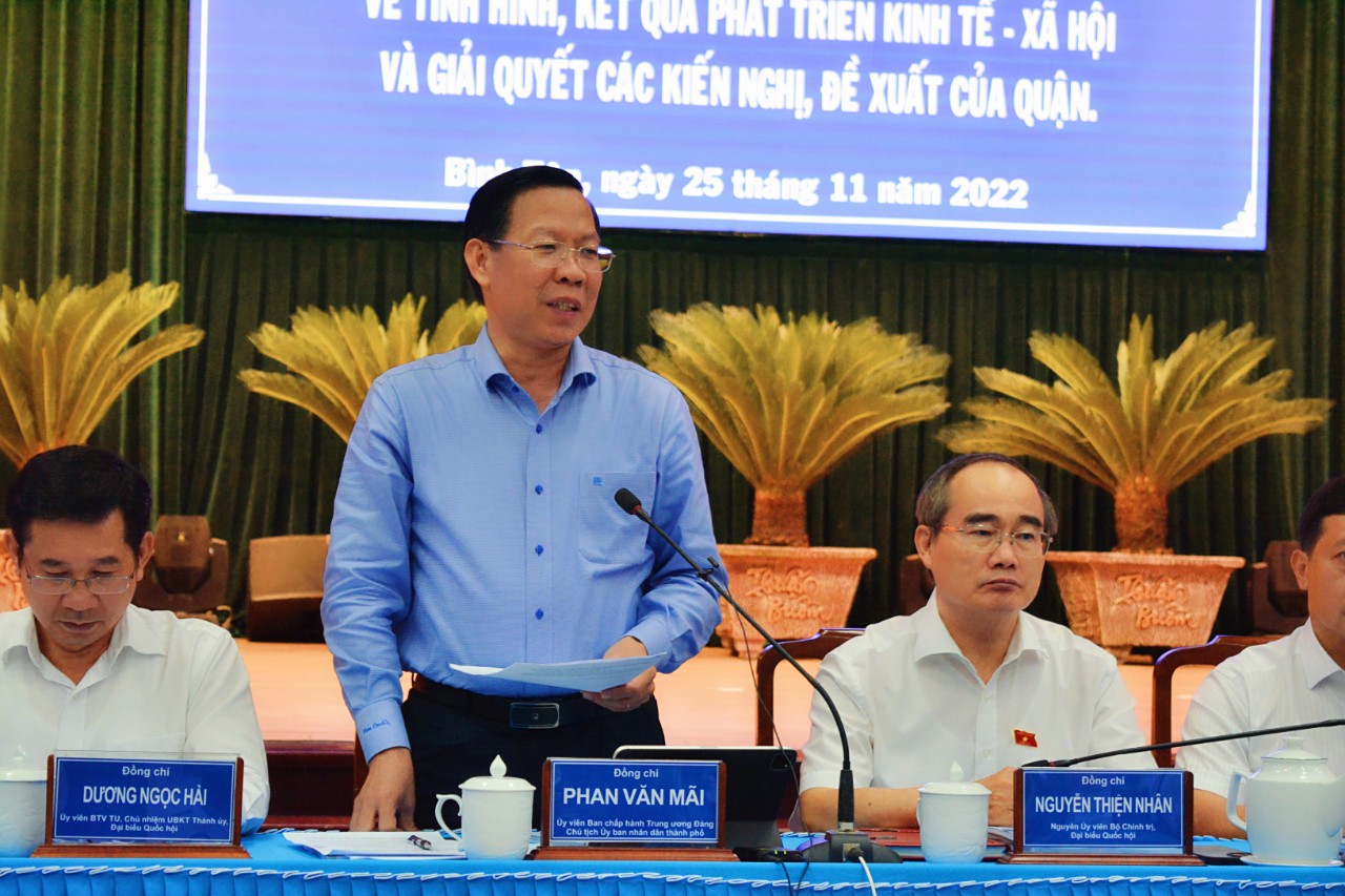 &amp;Ocirc;ng Phan Văn M&amp;atilde;i - CT UBND TP.HCM đ&amp;aacute;nh gi&amp;aacute; c&amp;aacute;ch l&amp;agrave;m hay, thiết thực của QUận B&amp;Igrave;nh T&amp;acirc;n v&amp;agrave; t&amp;igrave;m c&amp;aacute;ch th&amp;aacute;o gỡ nhanh nhất cho Quận