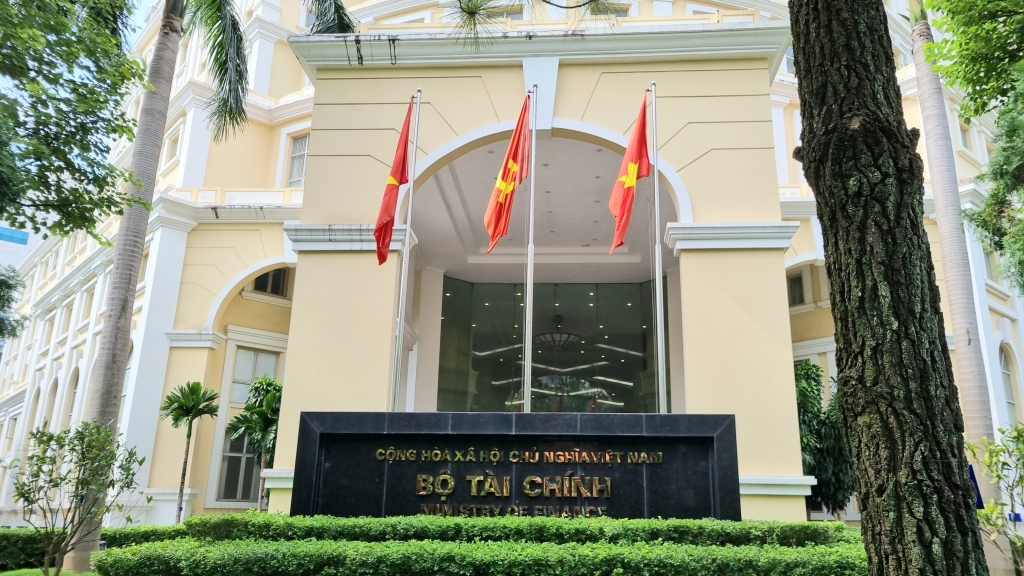 ẢGần hết năm, tỷ lệ giải ng&amp;acirc;n vốn đầu tư c&amp;ocirc;ng của cả nước mới đạt hơn nửa kế hoạch