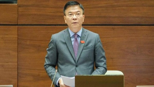 Bộ trưởng Bộ Tư pháp trình Dự án Luật Thủ đô