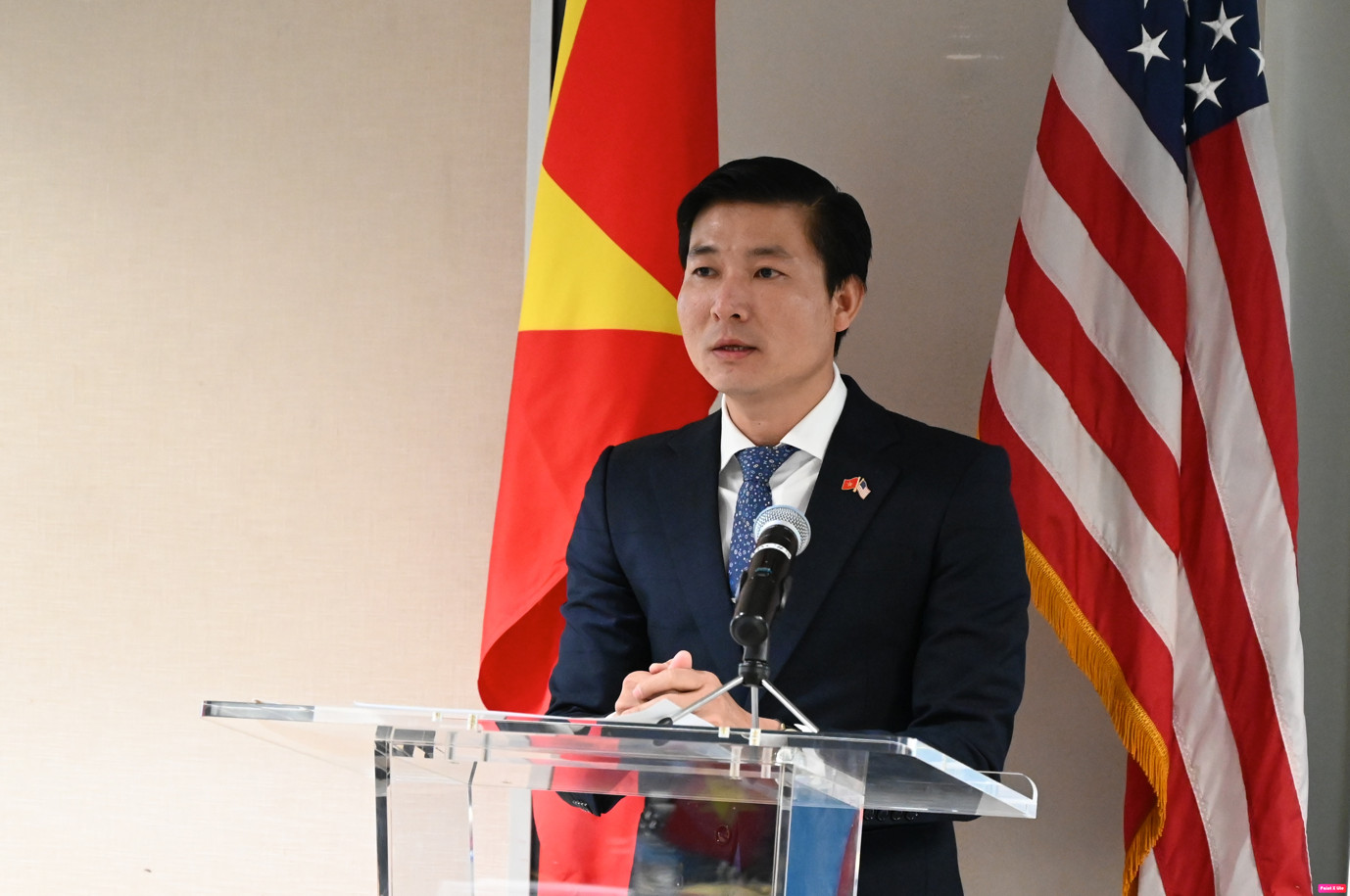 Quyền Gi&amp;aacute;m đốc Sở Kế hoạch v&amp;agrave; Đầu tư giới thiệu về m&amp;ocirc;i trường đầu tư của tỉnh Long An