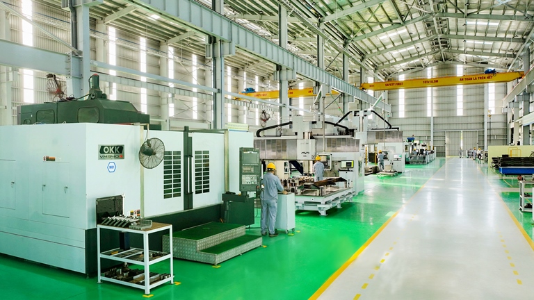 H&amp;igrave;nh 1. Việc nghi&amp;ecirc;n cứu v&amp;agrave; l&amp;agrave;m chủ c&amp;ocirc;ng nghệ sản xuất khu&amp;ocirc;n mẫu được THACO INDUSTRIES đặc biệt ch&amp;uacute; trọng