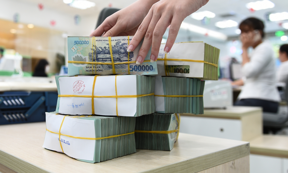 L&amp;atilde;i suất li&amp;ecirc;n ng&amp;acirc;n h&amp;agrave;ng c&amp;aacute;c kỳ hạn c&amp;oacute; xu hướng giảm