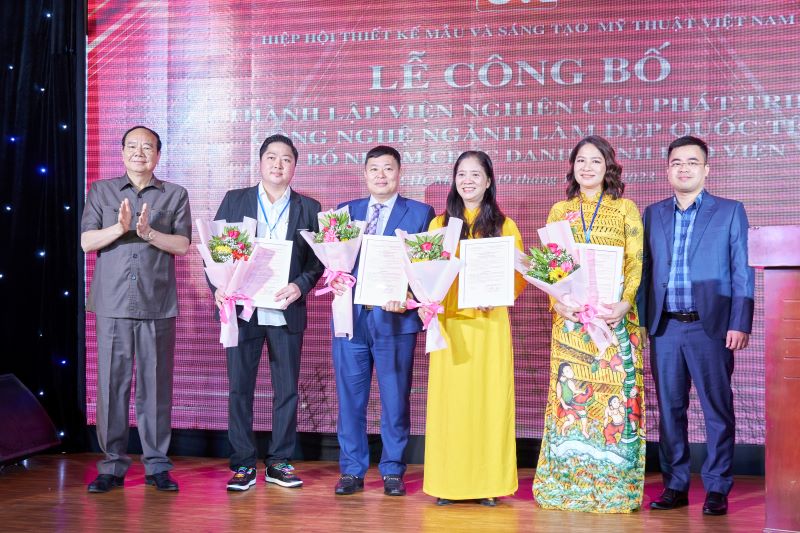 Bổ nhiệm c&amp;aacute;c chức danh th&amp;agrave;nh vi&amp;ecirc;n Ban l&amp;atilde;nh đạo Viện