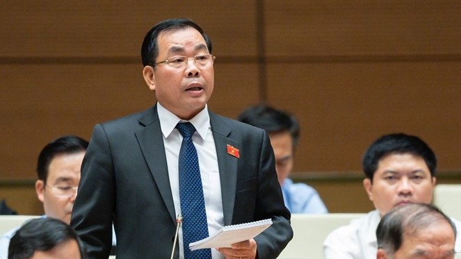 Đại biểu Quốc hội Nguyễn Quang Hu&amp;acirc;n - Đo&amp;agrave;n B&amp;igrave;nh Dương