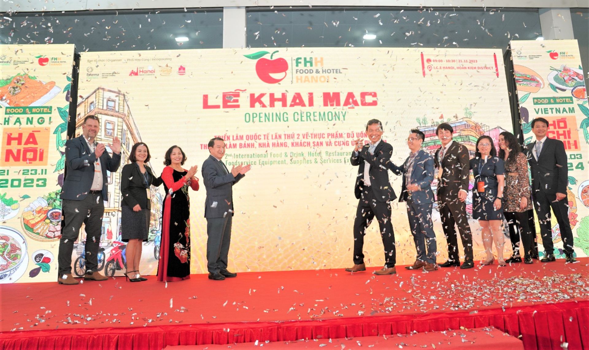 Khai mạc Triển l&amp;atilde;m