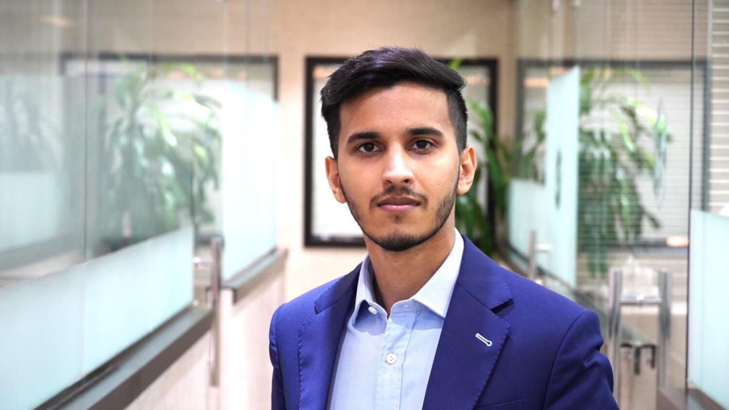 Azaan Khan, Gi&amp;aacute;m đốc điều h&amp;agrave;nh của Dugasta Properties.