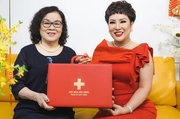 Hộp qu&amp;agrave; sức khỏe HEALTH GIFT BOX - Những m&amp;oacute;n qu&amp;agrave; thực sự c&amp;oacute; gi&amp;aacute; trị nh&amp;acirc;n văn cho người th&amp;acirc;n